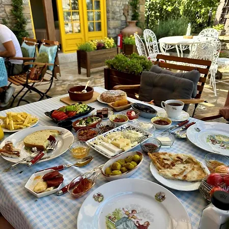 Guest house Ilios