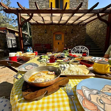 Guest house Ilios